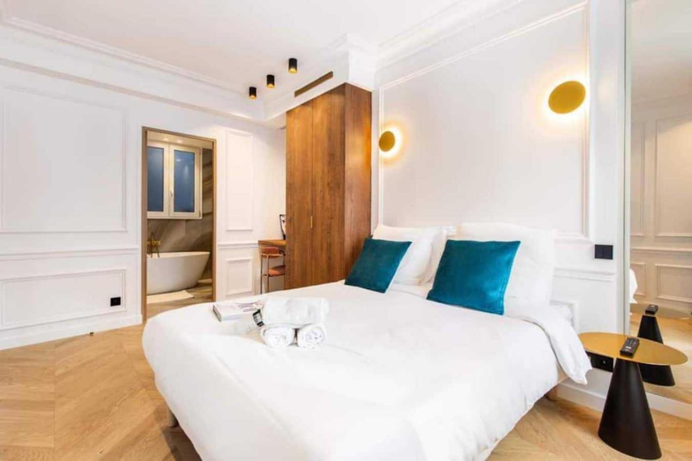 Newly Rebuilt By Architect - Center Of Paris Apartment Ngoại thất bức ảnh
